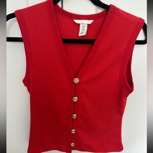 H&M Red Ribbed Sleeveless Top with Gold Buttons